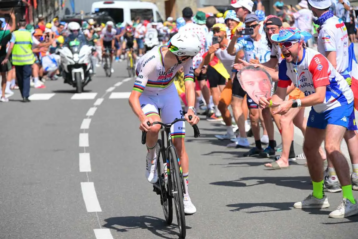 Pogacar erobert Gelbes Trikot am Tourmalet zurück